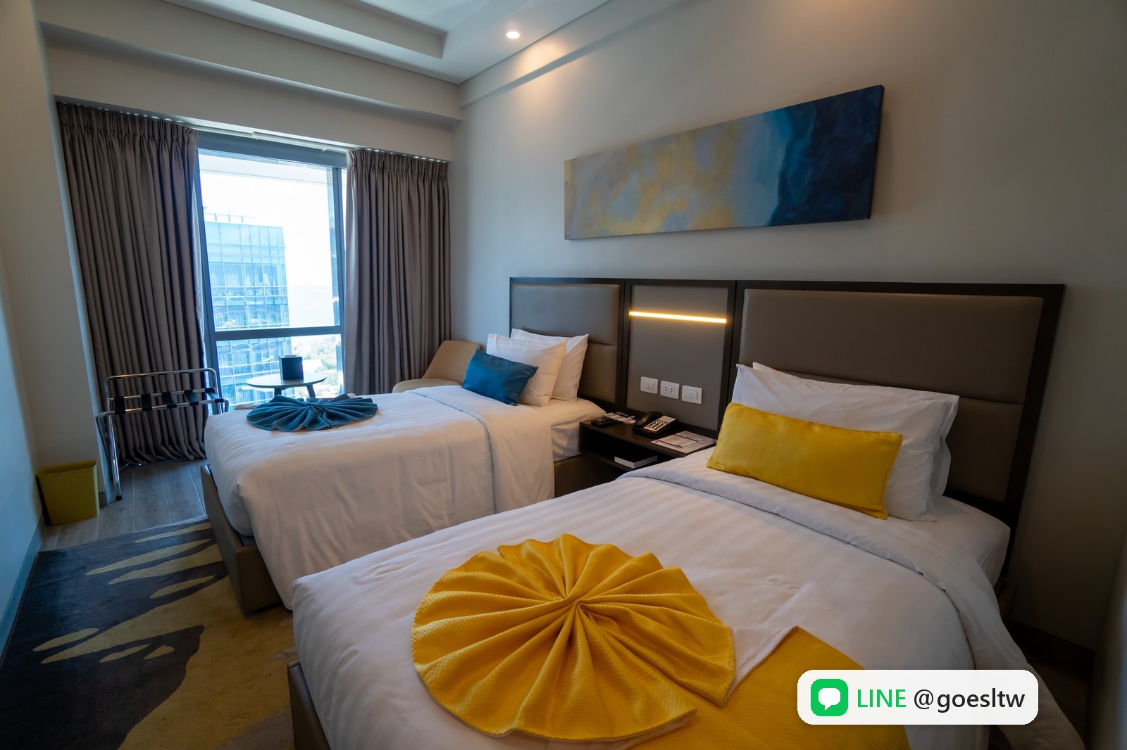 QQEnglish Savoy Hotel 標準房(Standard Room),兩張單人床