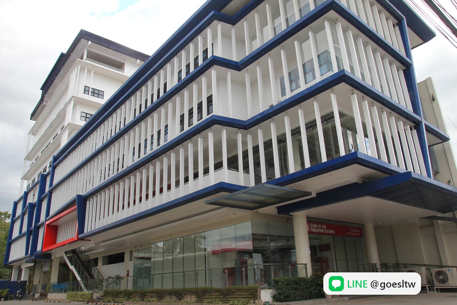 CELLA UNI 校區的校舍外觀