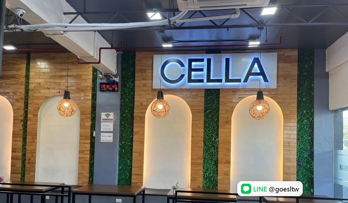 PREMIUM 校區大廳的 CELLA 招牌牆