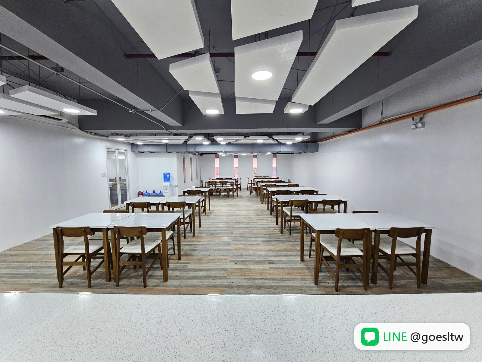 PIA 校舍二樓餐廳的用餐區