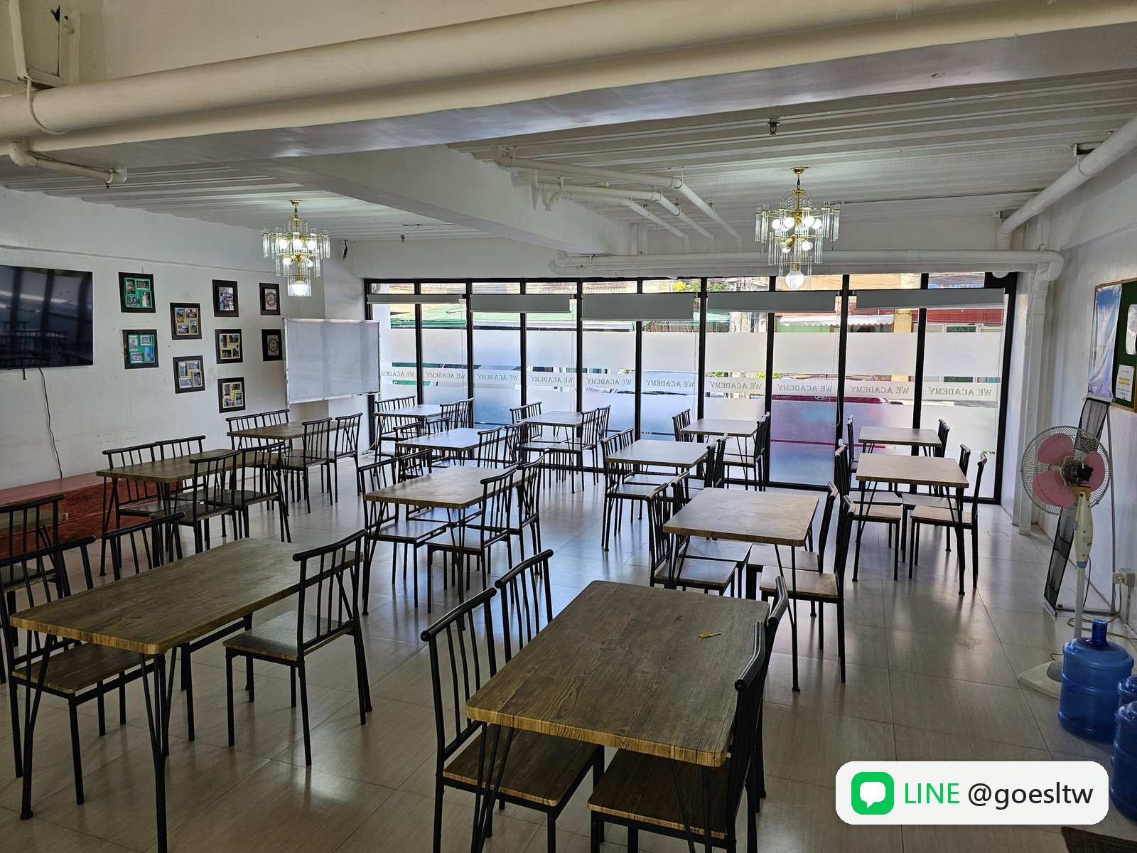 WE Academy 學生餐廳用餐區